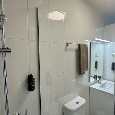 بيت للعطل Vilanova - Shared Pool - 12 Guests - *
